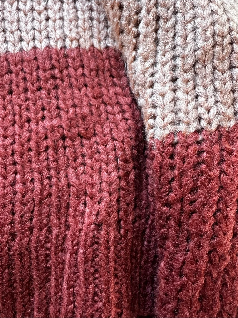 Forever 21 Colorblock Crewneck Sweater in Cream, Blush & Rust